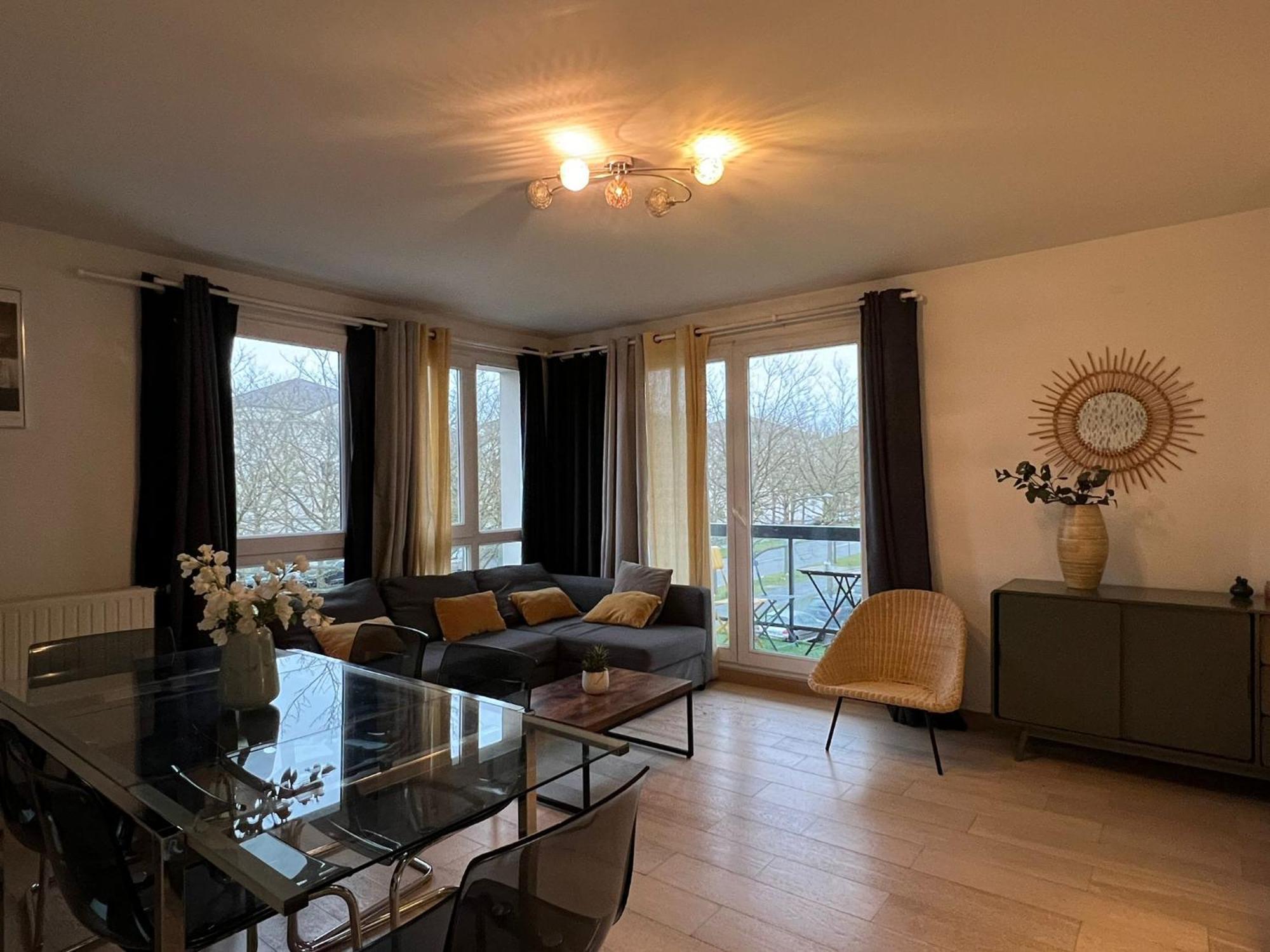 Beautiful T4 Appartement 8 Personnes Proche Disney Parking Prive Bussy-Saint-Georges Dış mekan fotoğraf